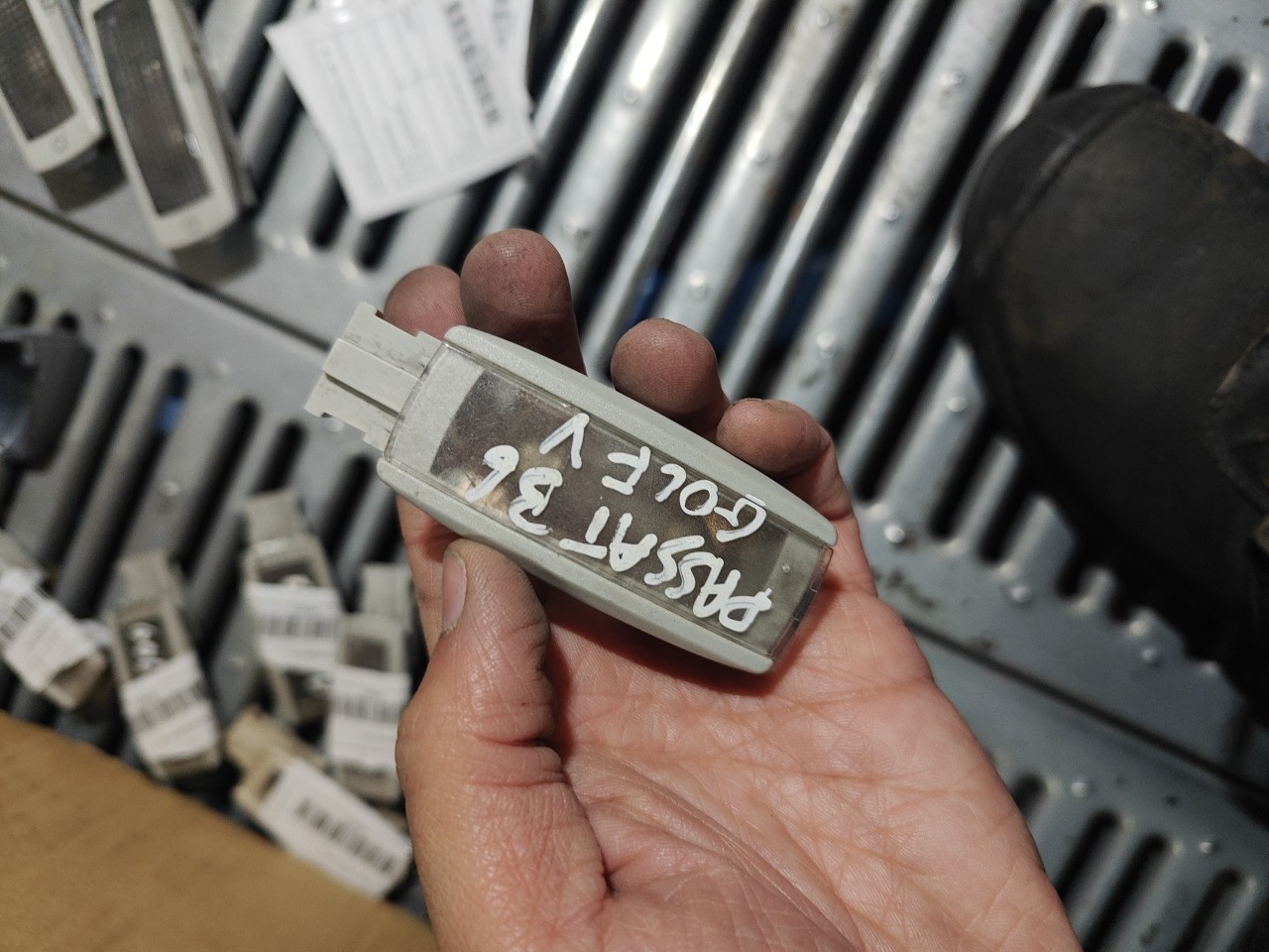 Luz de matricula VOLKSWAGEN GOLF VI (5K1) | 08 - 14