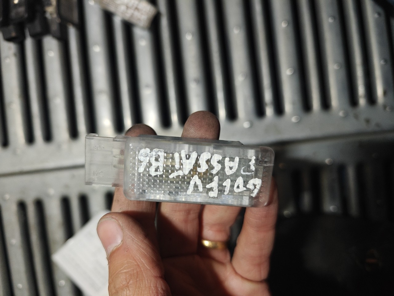 Luz de matricula VOLKSWAGEN GOLF VI (5K1) | 08 - 14