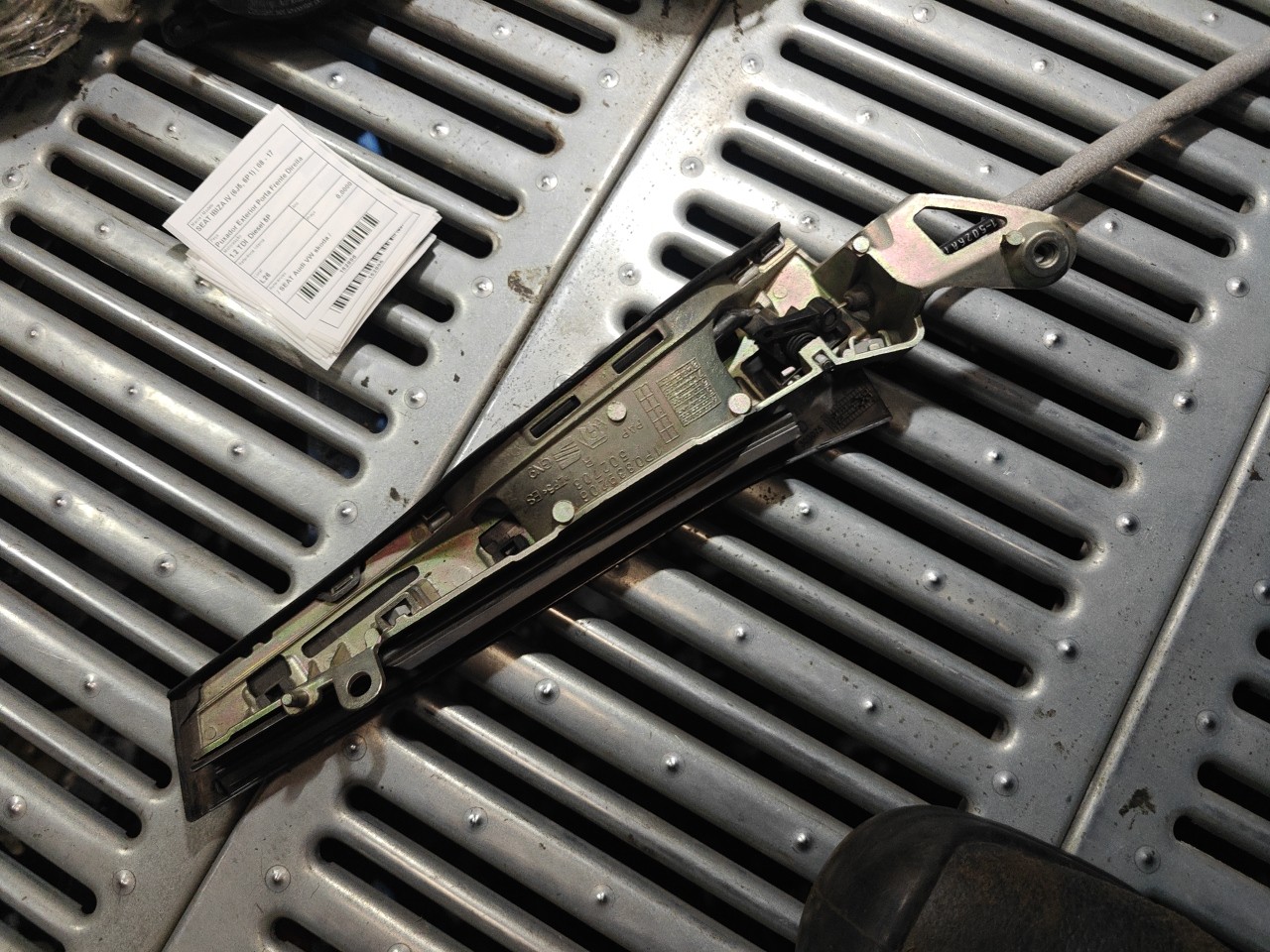 Puxador Exterior Porta Frente Direita SEAT IBIZA IV (6J5, 6P1) | 08 - 17