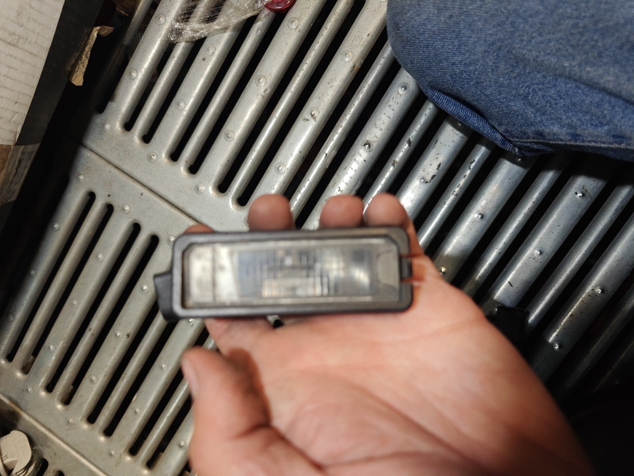 Luz de matricula VOLKSWAGEN GOLF VI (5K1) | 08 - 14