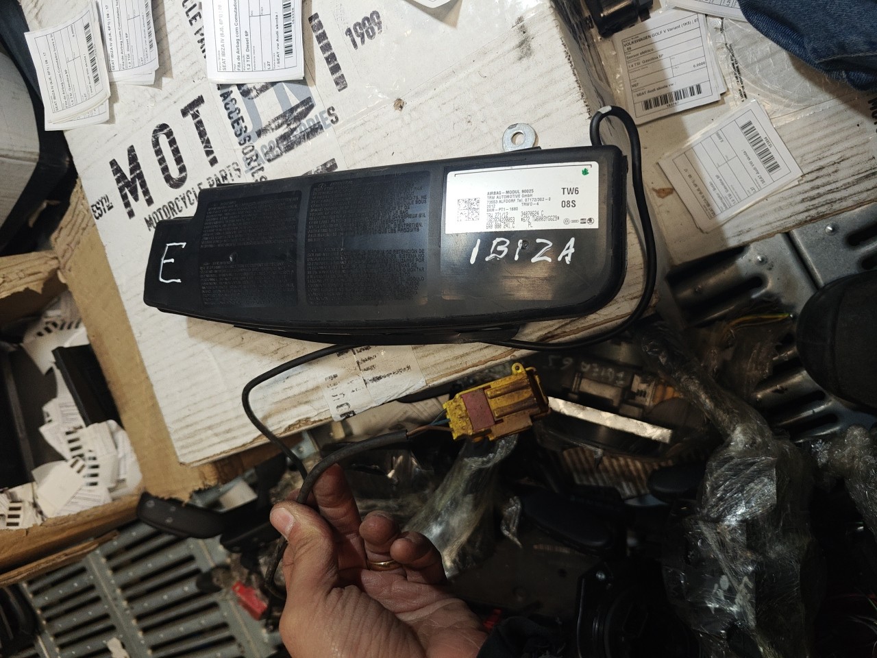 Airbag do Banco Frente Direito VOLKSWAGEN GOLF V (1K1) | 03 - 09