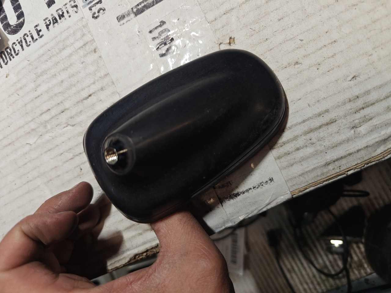 Base da Antena SEAT IBIZA IV (6J5, 6P1) | 08 - 17