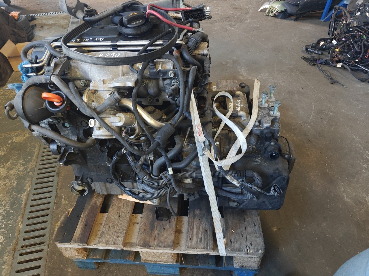 Motor com acessorios VOLKSWAGEN PASSAT Variant (3C5) | 05 - 11