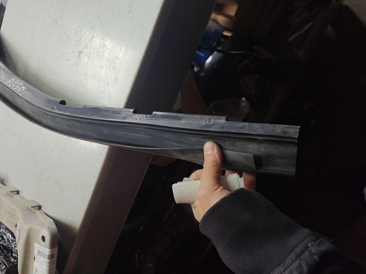 Borracha de Vedação do Capot BMW 4 Gran Coupe (F36) | 14 -  Imagem-4 Borracha de Vedação do Capot BMW 4 Gran Coupe (F36) | 14 -  Imagem-4