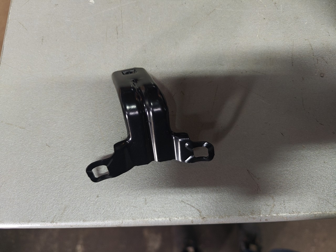 Suporte / Guia Direita do Guarda Lamas BMW 3 (F30, F80) | 11 - 18
