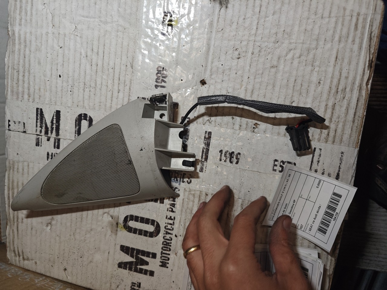 Coluna de Som VOLKSWAGEN GOLF V (1K1) | 03 - 09