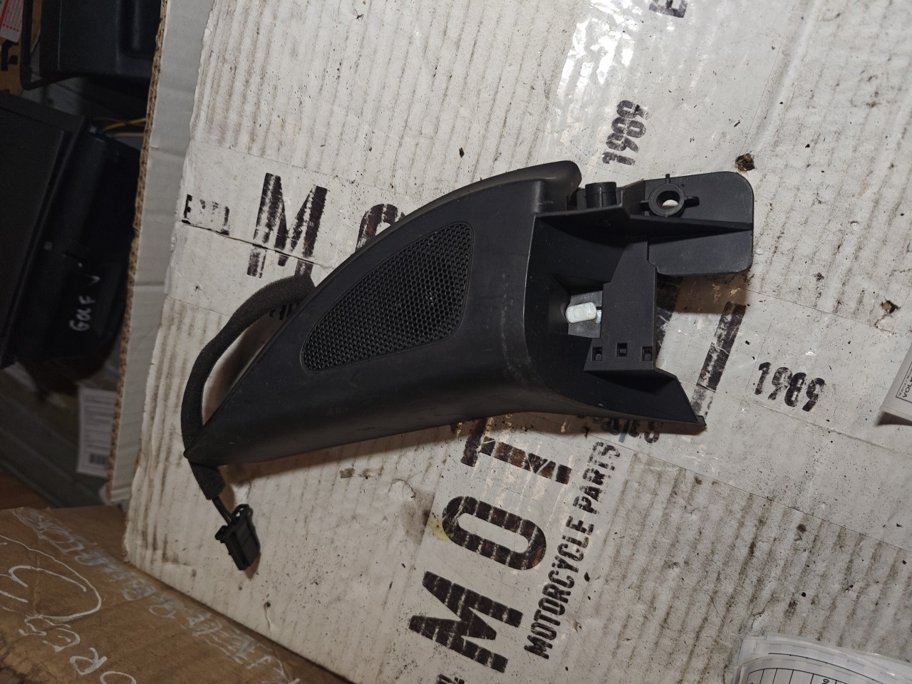 Coluna de Som VOLKSWAGEN GOLF V (1K1) | 03 - 09