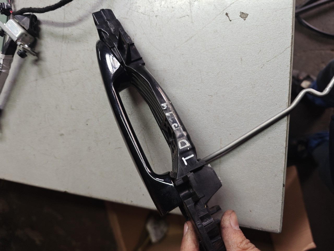 Puxador Exterior Porta Tras Direita MAZDA 2 (DE_, DH_) | 07 - 15 Imagem-3