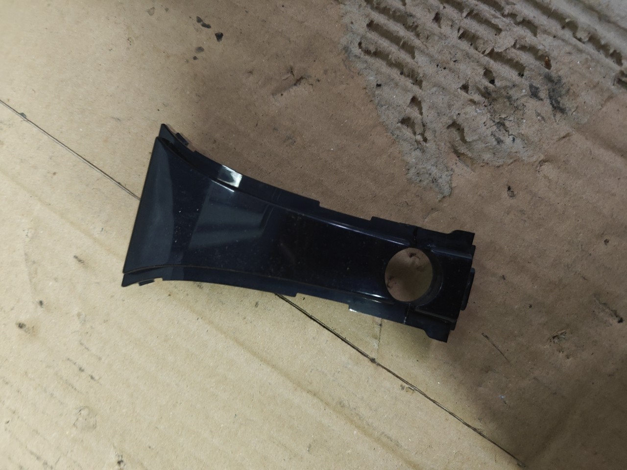 Friso Central do Parachoques Frente BMW 5 (G30, F90) | 16 - 