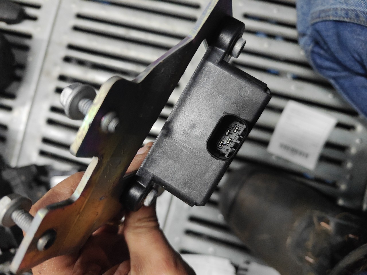 Sensor ESP Yaw Rate / Velocidade Rotacional BMW 1 (E87) | 03 - 13 Imagem-1
