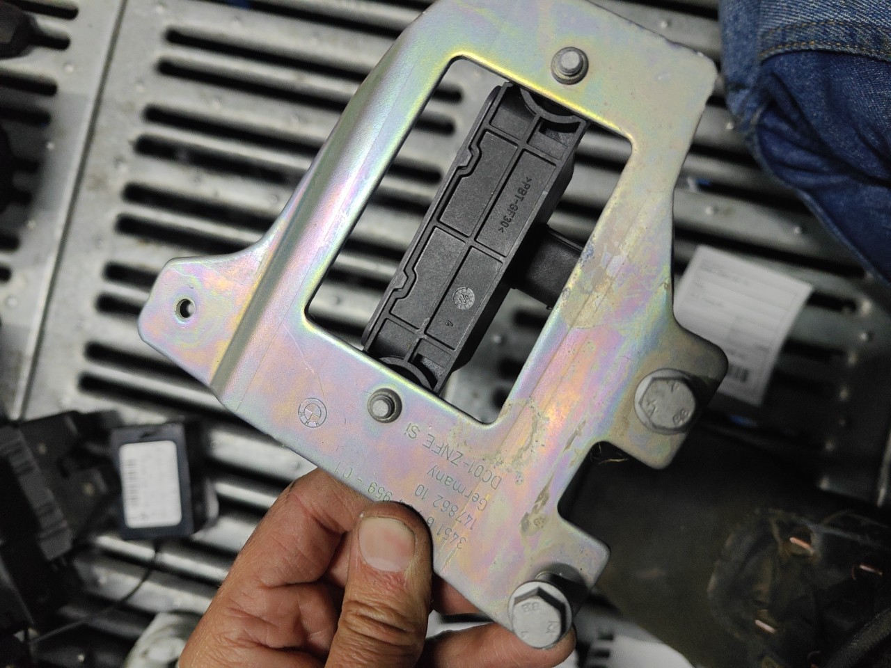 Sensor ESP Yaw Rate / Velocidade Rotacional BMW 1 (E87) | 03 - 13 Imagem-3