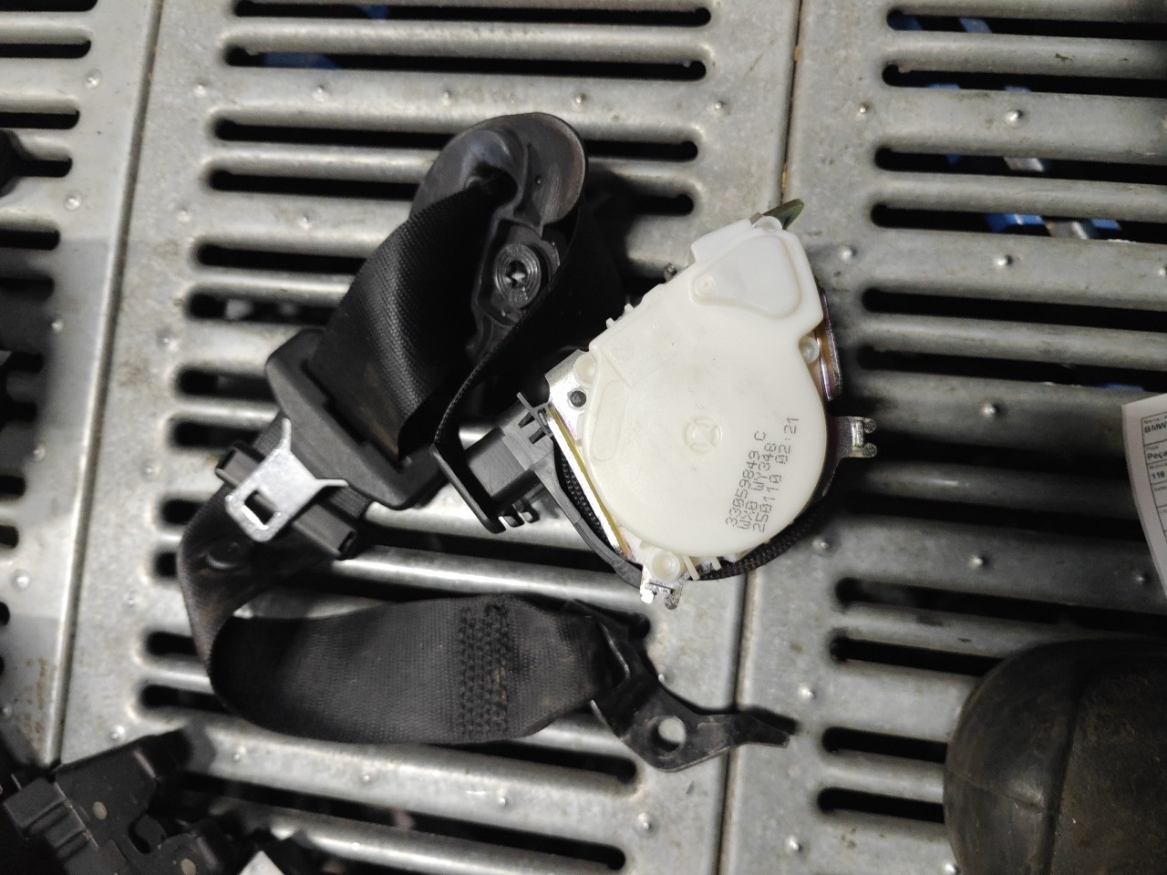 Cinto Segurança Frente Direito BMW 1 (E87) | 03 - 13