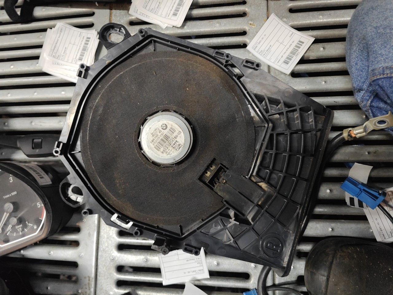 Subwoffer / Sistema Som BMW 1 (E87) | 03 - 13