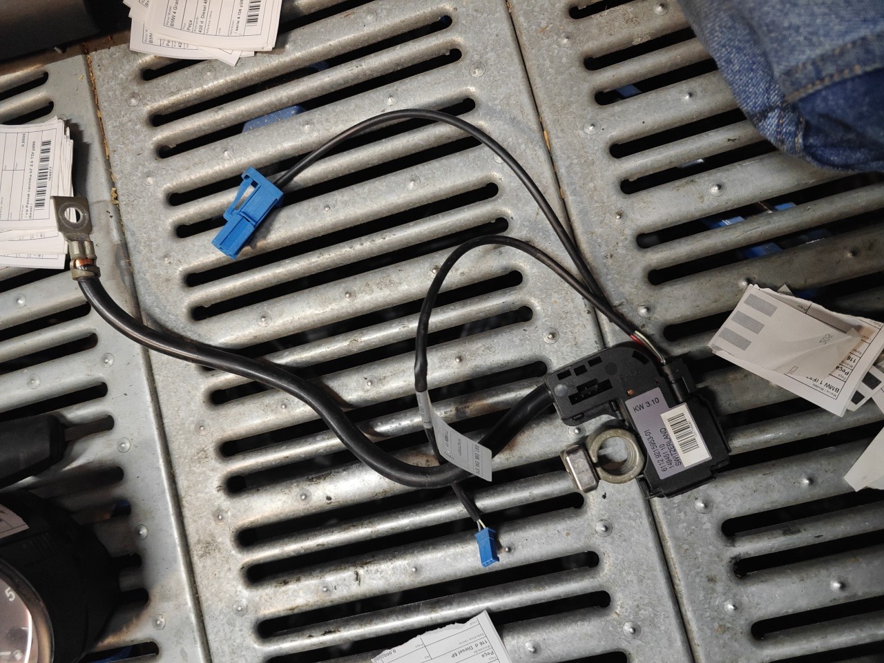 Cabo Negativo / Massa da Bateria BMW 1 (E87) | 03 - 13
