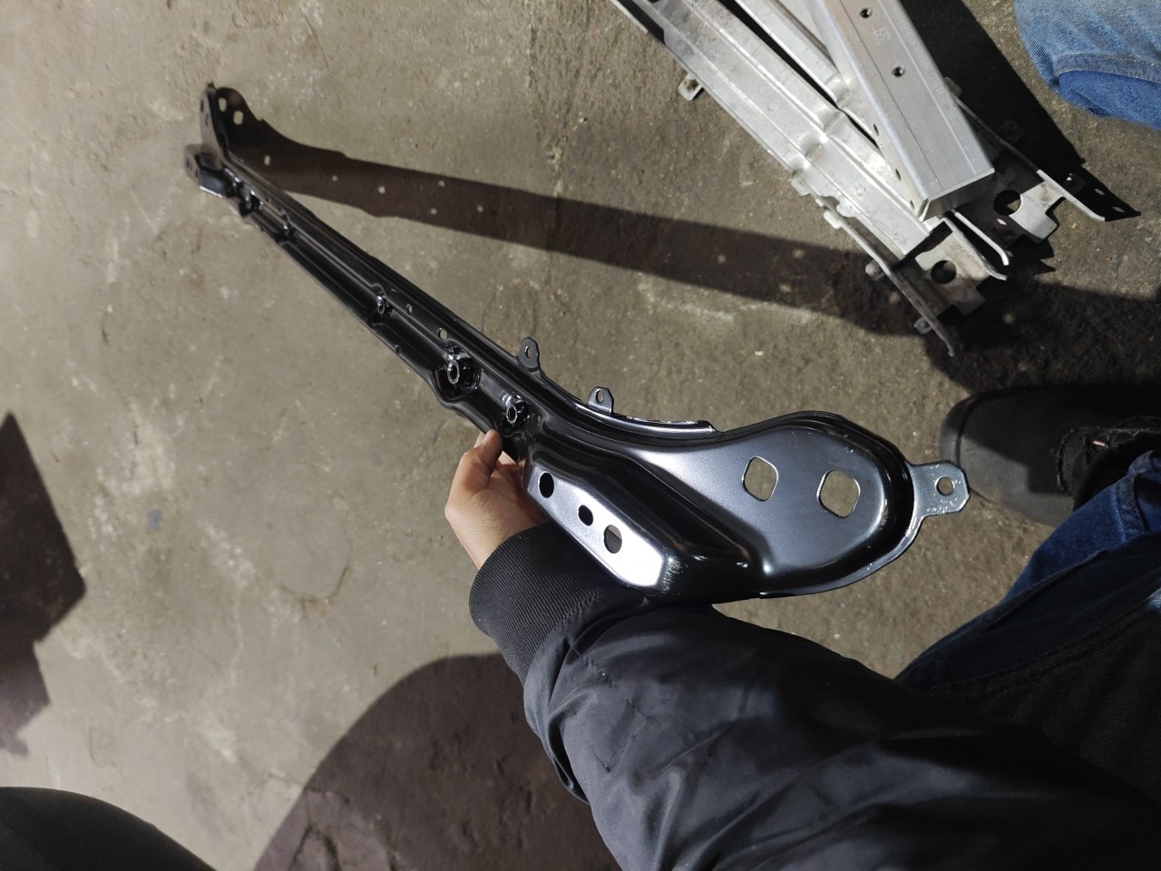 Barra de Chapa da Frente BMW 4 Gran Coupe i4 G26 2020 -