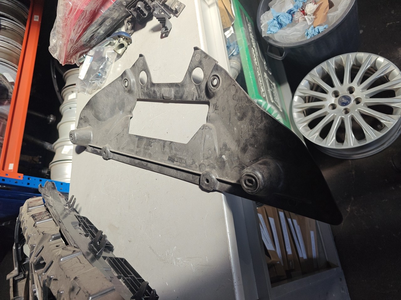 Blindagem / Resguardo de plastico cobertura pequen BMW 4 Gran Coupe i4 G26 2020 -