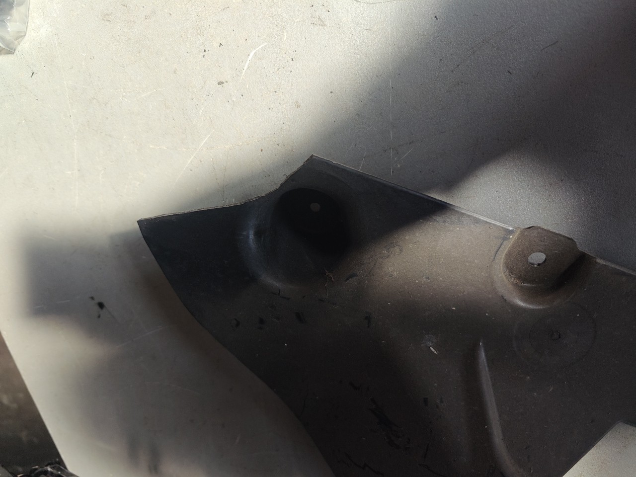 Blindagem / Resguardo de plastico cobertura pequen BMW 4 Gran Coupe i4 G26 2020 - Imagem-2