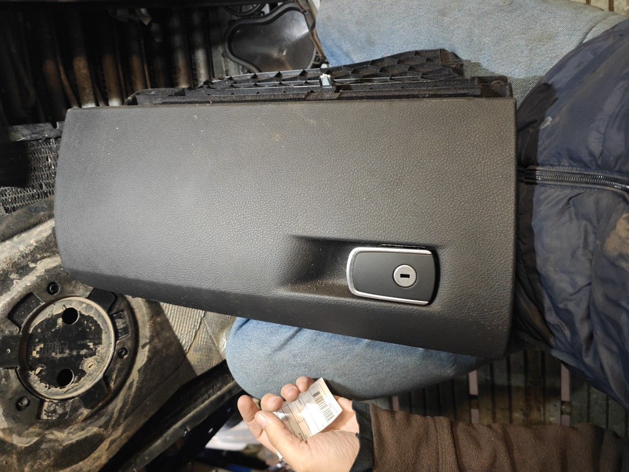 Porta Luvas BMW 3 (F30, F80) | 11 - 18