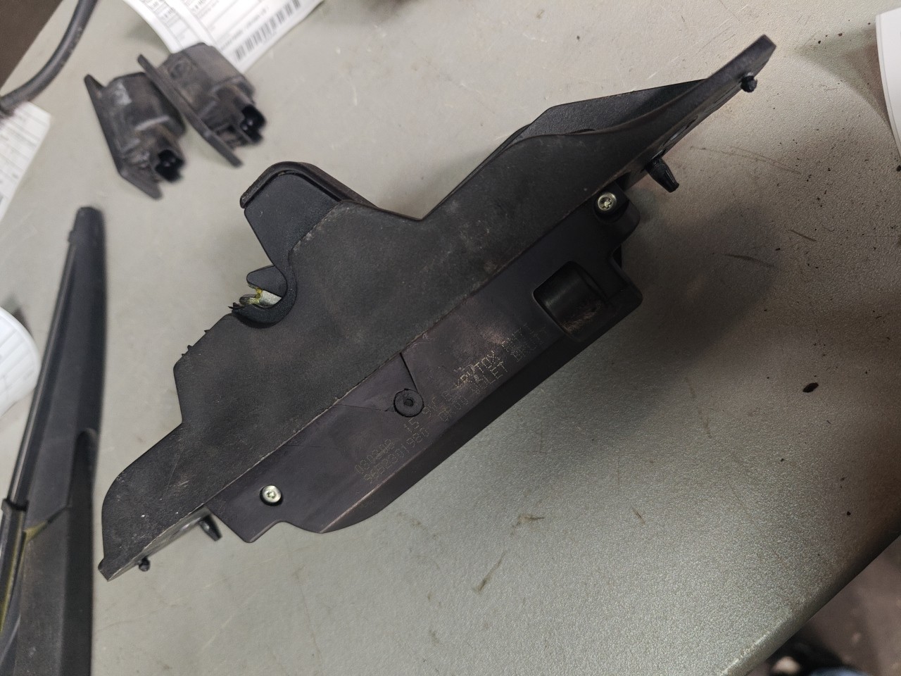 Fecho da Mala Fechadura CITROEN C2 (JM_) | 03 - 17