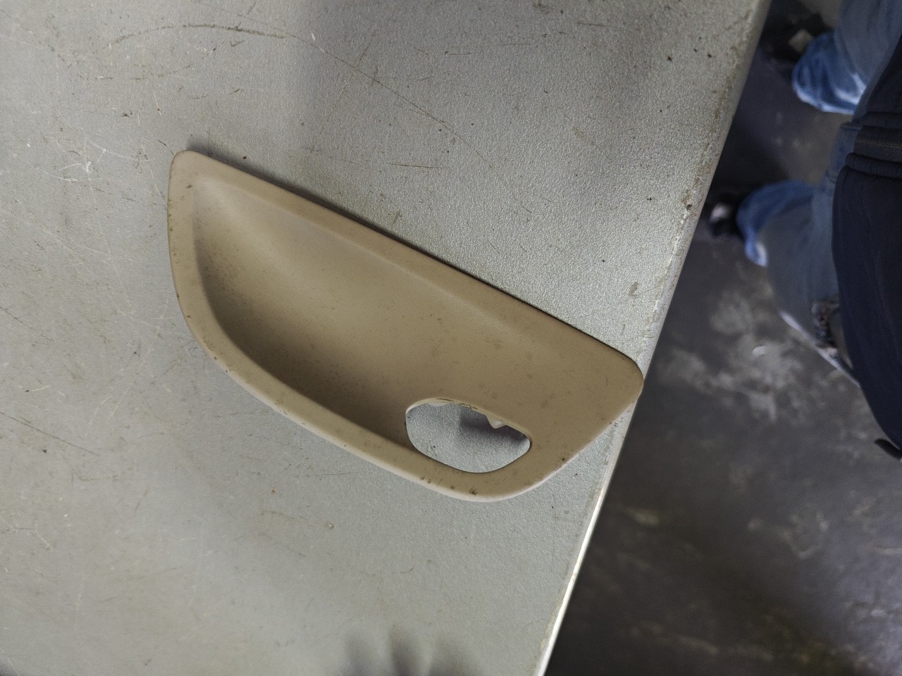 Plastico / Acabamento da Porta Tras Direita BMW 5 Touring (F11) | 09 - 17