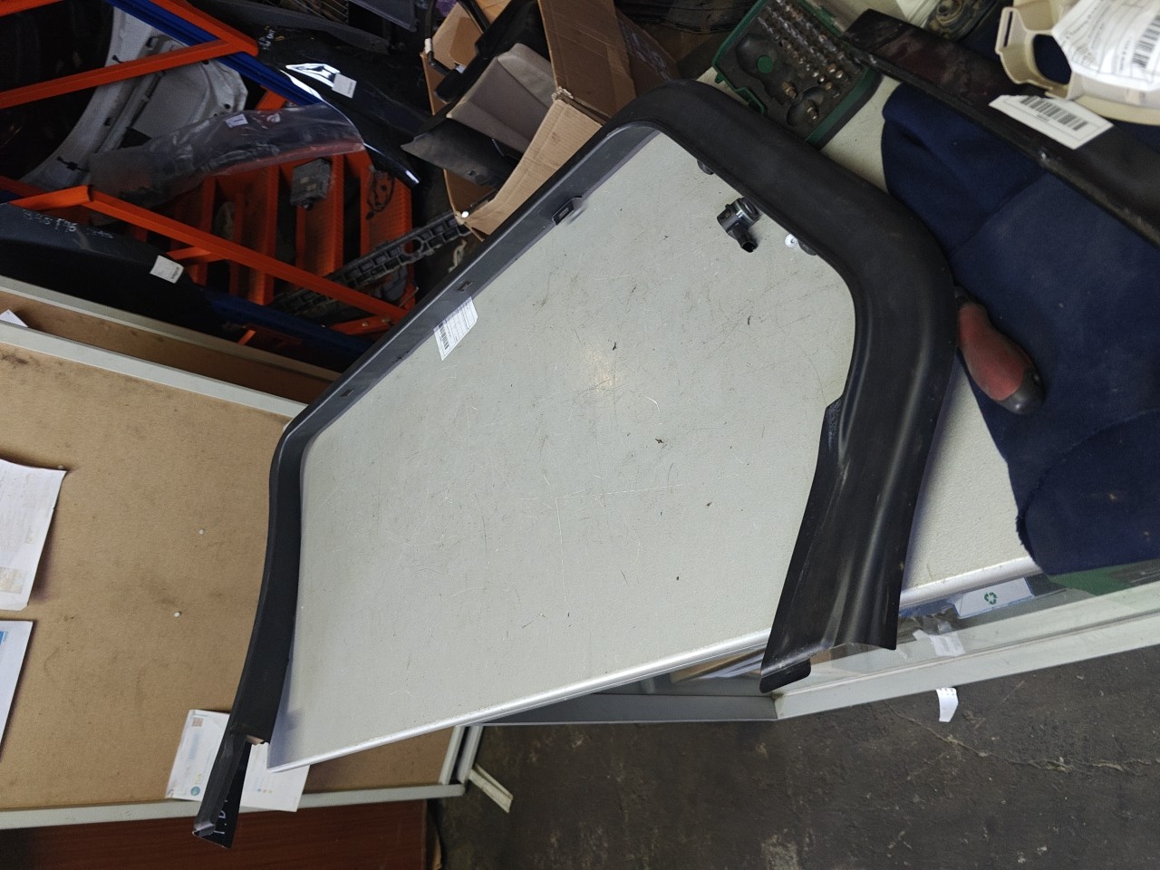Plastico / Acabamento da Porta Tras Direita BMW 5 Touring (F11) | 09 - 17