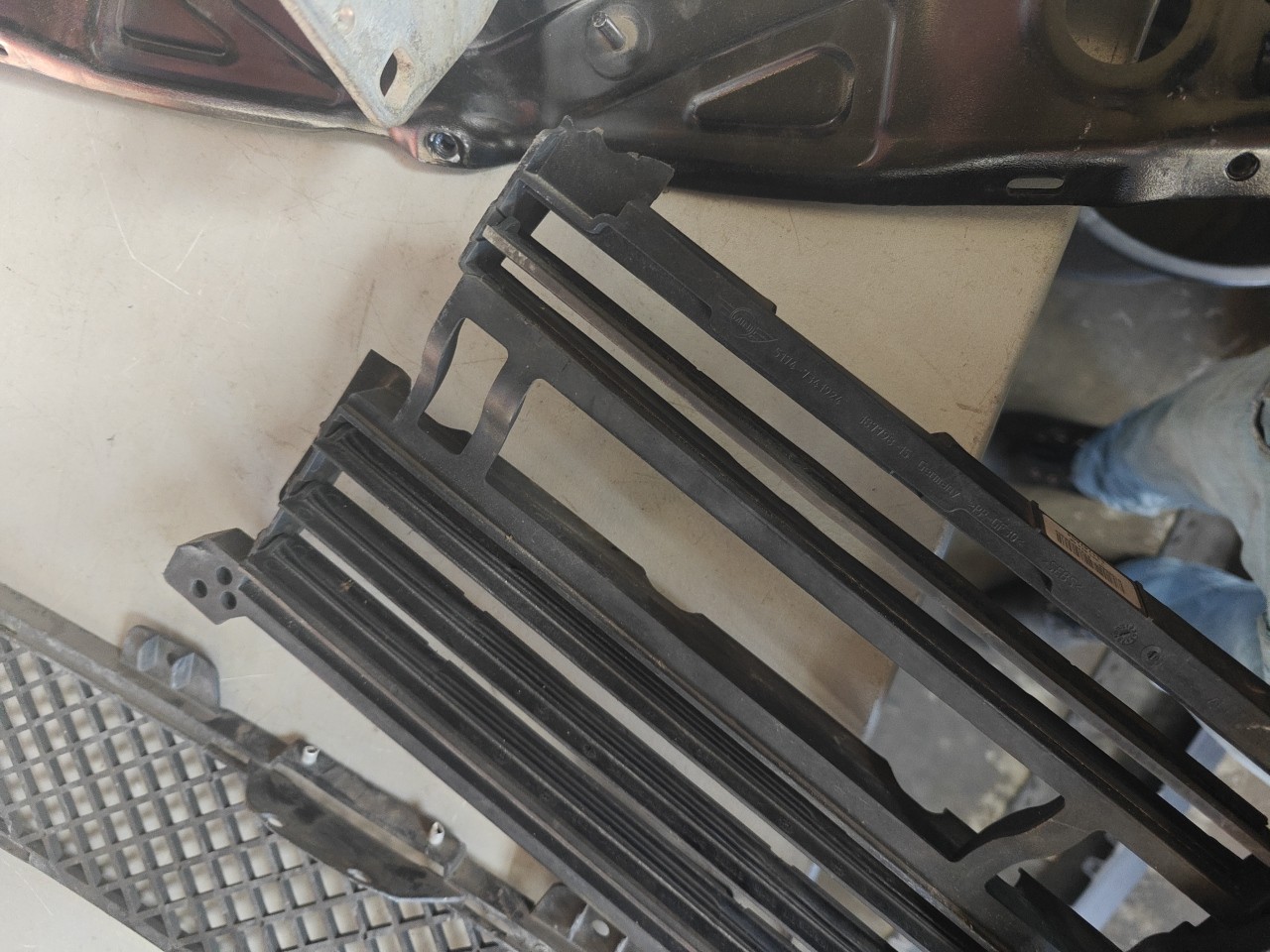 Entrada de Ar / Conduta inferior Central MINI MINI (F56) | 13 -  Imagem-3 Entrada de Ar / Conduta inferior Central MINI MINI (F56) | 13 -  Imagem-3