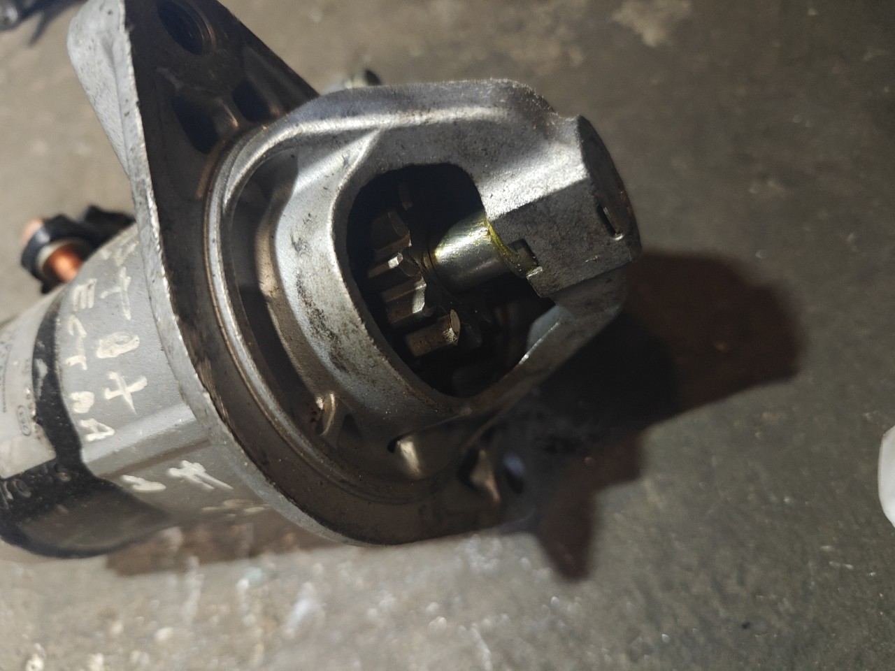 Motor de Arranque para peças OPEL VECTRA A (J89) | 88 - 95 Imagem-1 Motor de Arranque para peças OPEL VECTRA A (J89) | 88 - 95 Imagem-1