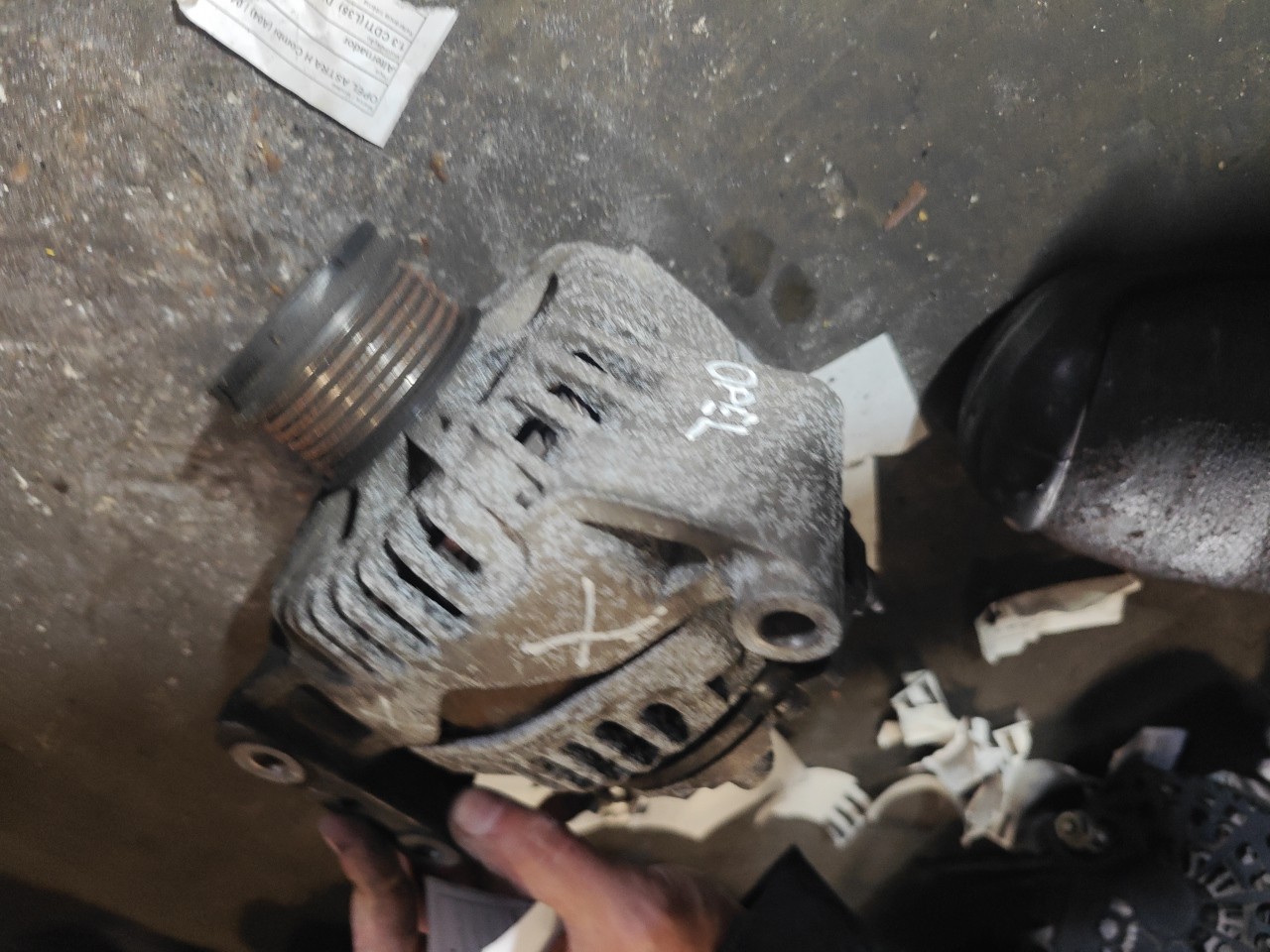 Alternador para peças OPEL ASTRA H (A04) | 04 - 14 Imagem-4