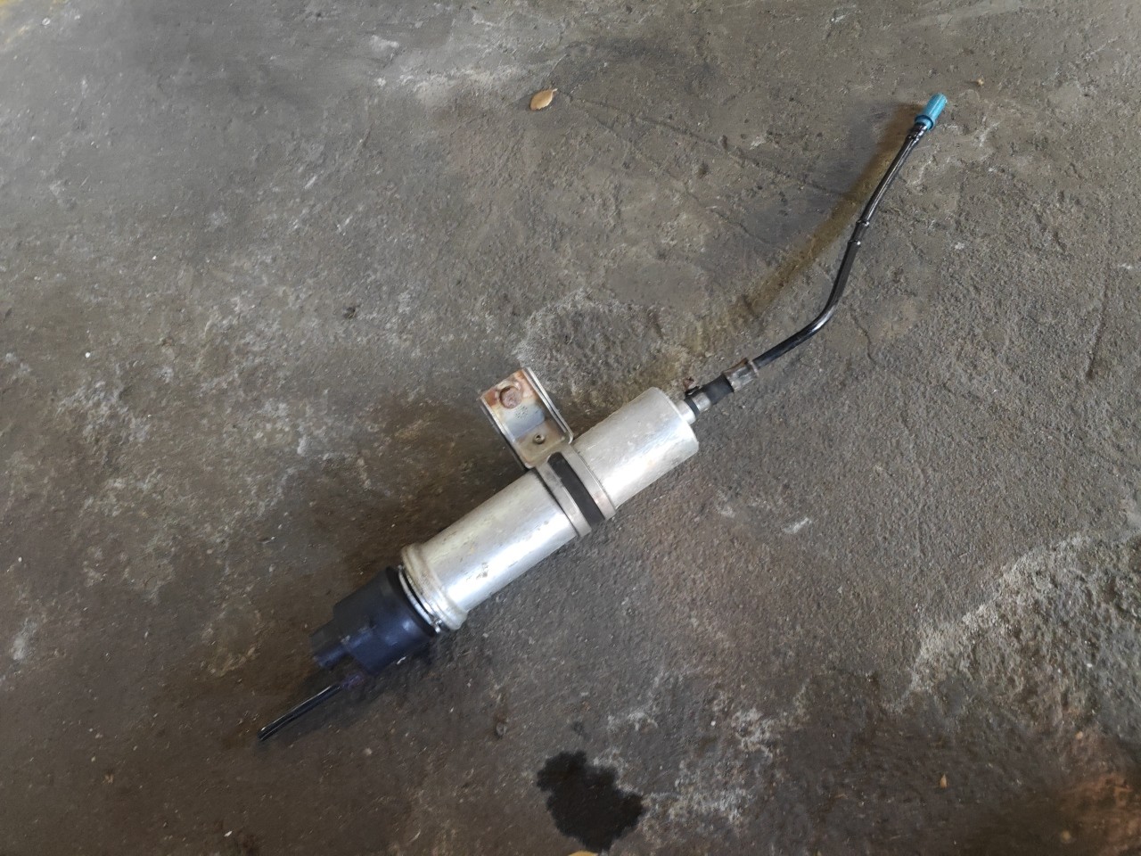 Modulo da Bomba de Combustivel BMW 1 (E87) | 03 - 13
