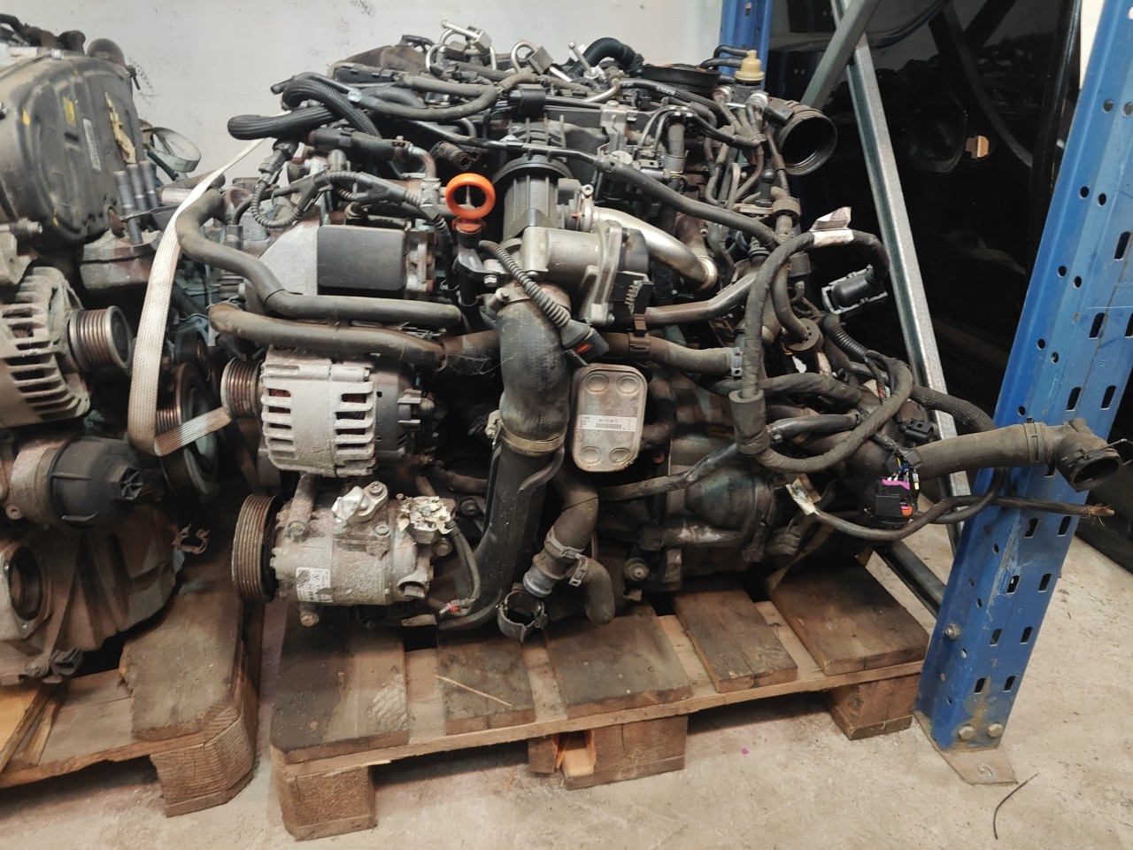 Motor com acessorios VOLKSWAGEN GOLF VI (5K1) | 08 - 14 Imagem-1