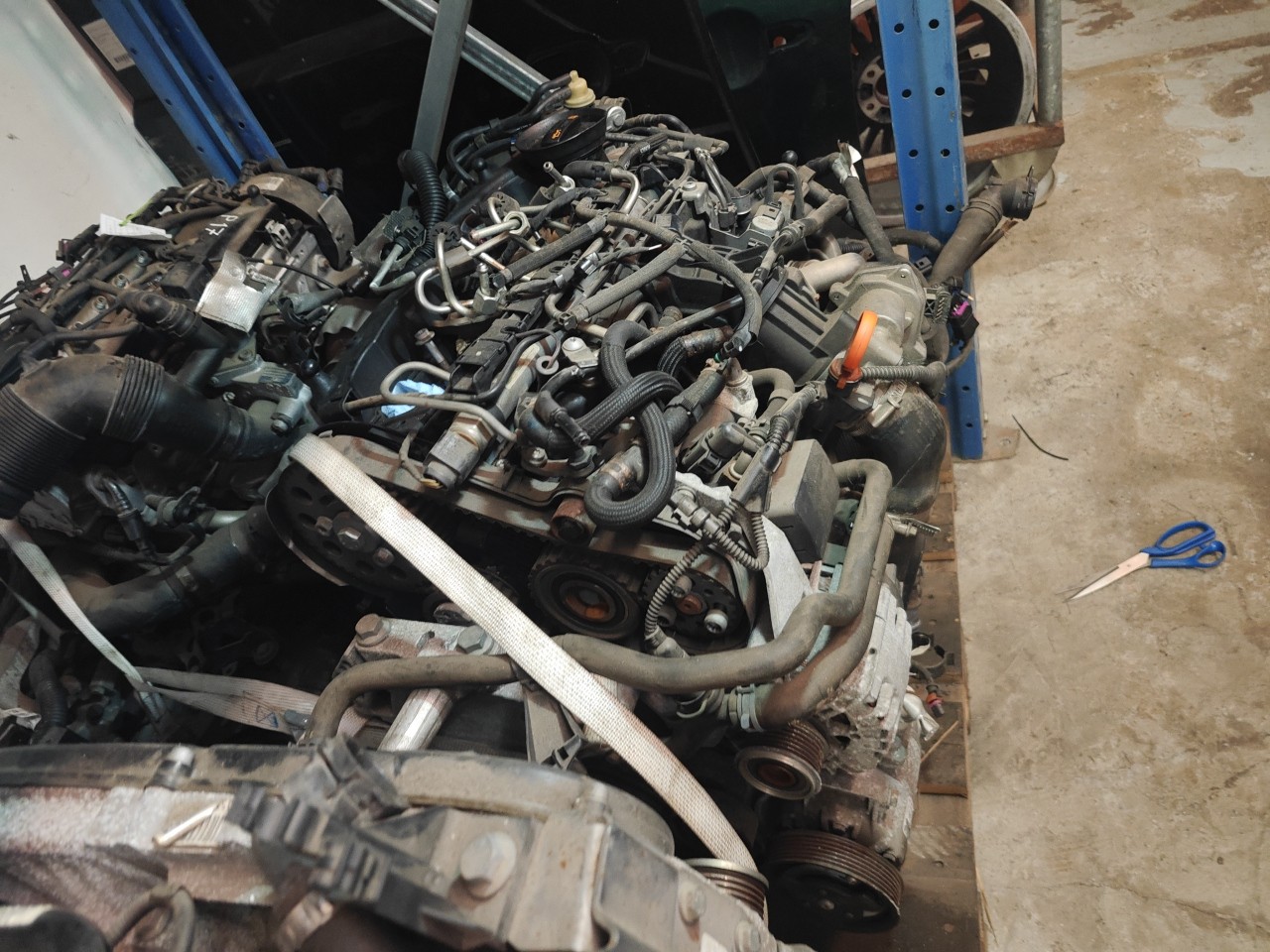 Motor com acessorios VOLKSWAGEN GOLF VI (5K1) | 08 - 14 Imagem-2