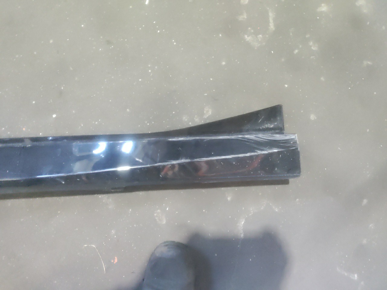 Embaladeira Esquerda plastico BMW iX i20