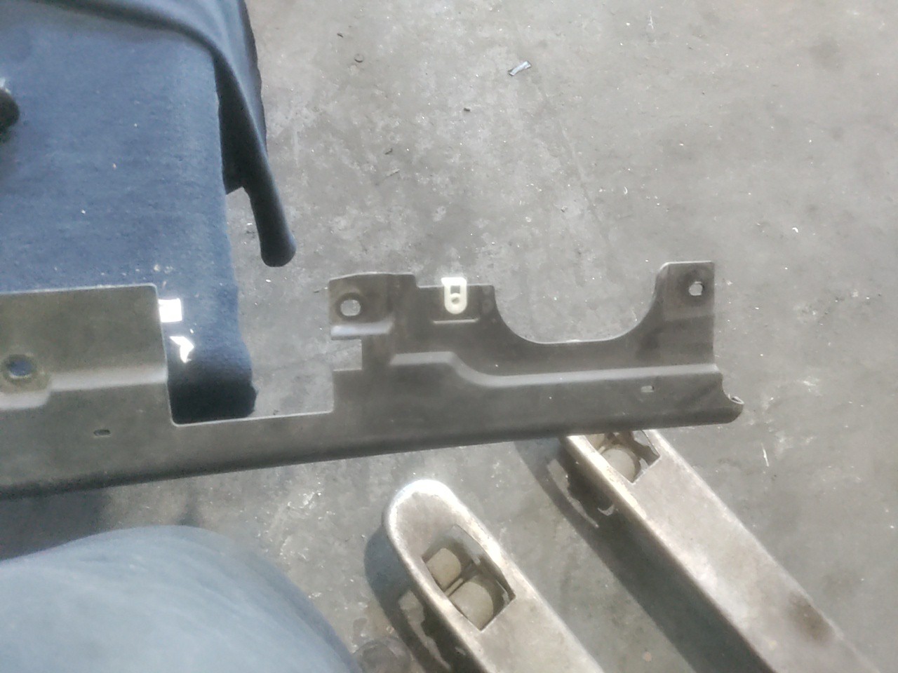 Embaladeira Direita plastico MINI MINI (F56) | 13 -  Imagem-4
