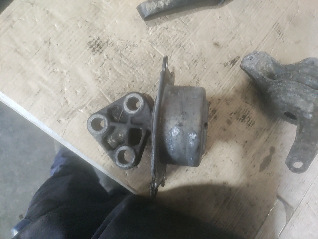 Apoio / Suporte do Motor OPEL ASTRA G Hatchback (T98) | 98 - 09