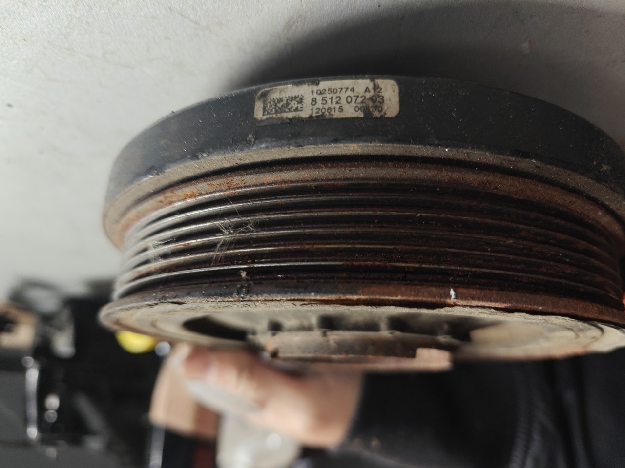 Polia da Cambota BMW 5 (F10) | 09 - 16 Imagem-2 Polia da Cambota BMW 5 (F10) | 09 - 16 Imagem-2