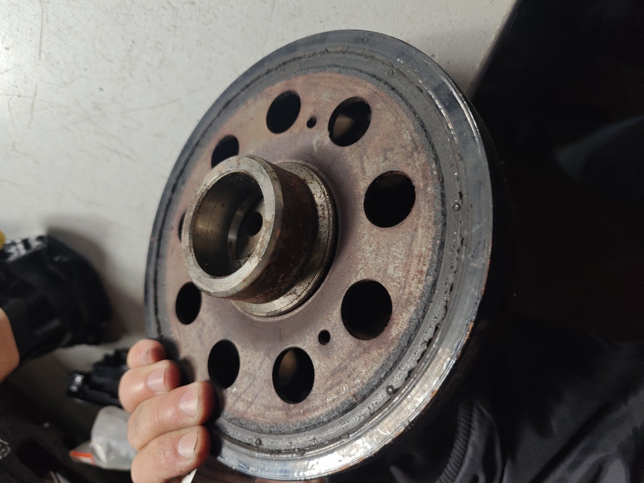 Polia da Cambota BMW 5 (F10) | 09 - 16 Imagem-4 Polia da Cambota BMW 5 (F10) | 09 - 16 Imagem-4