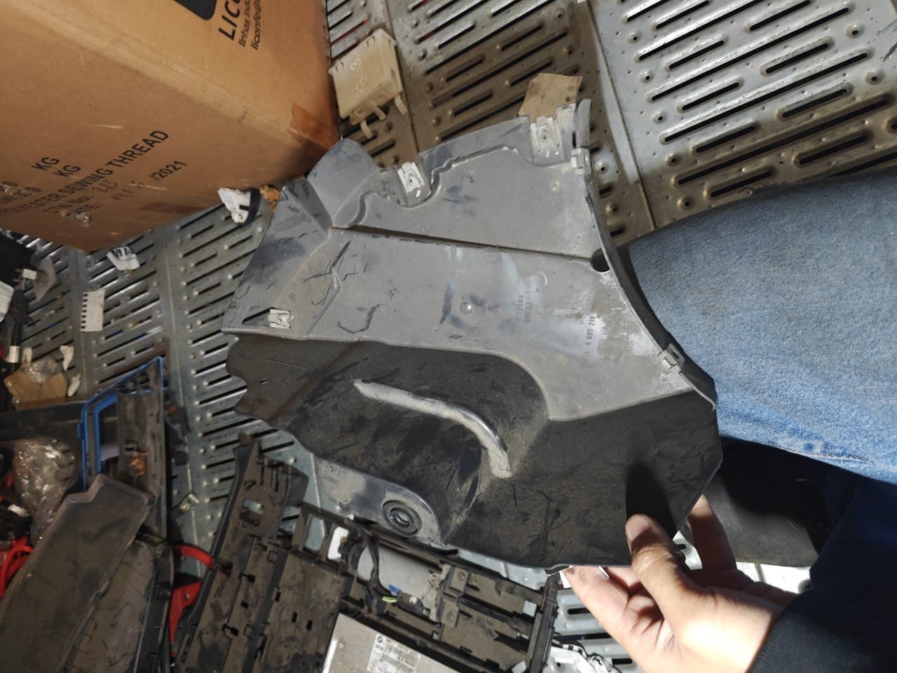 Blindagem / Resguardo Tras BMW 1 (F20) | 11 - 19