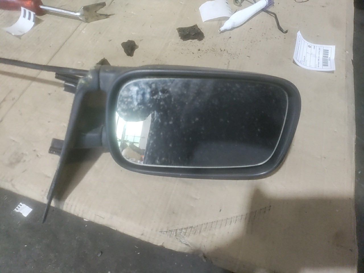 Espelho Retrovisor Esquerdo VOLKSWAGEN PASSAT (3A2, 35I) | 88 - 97