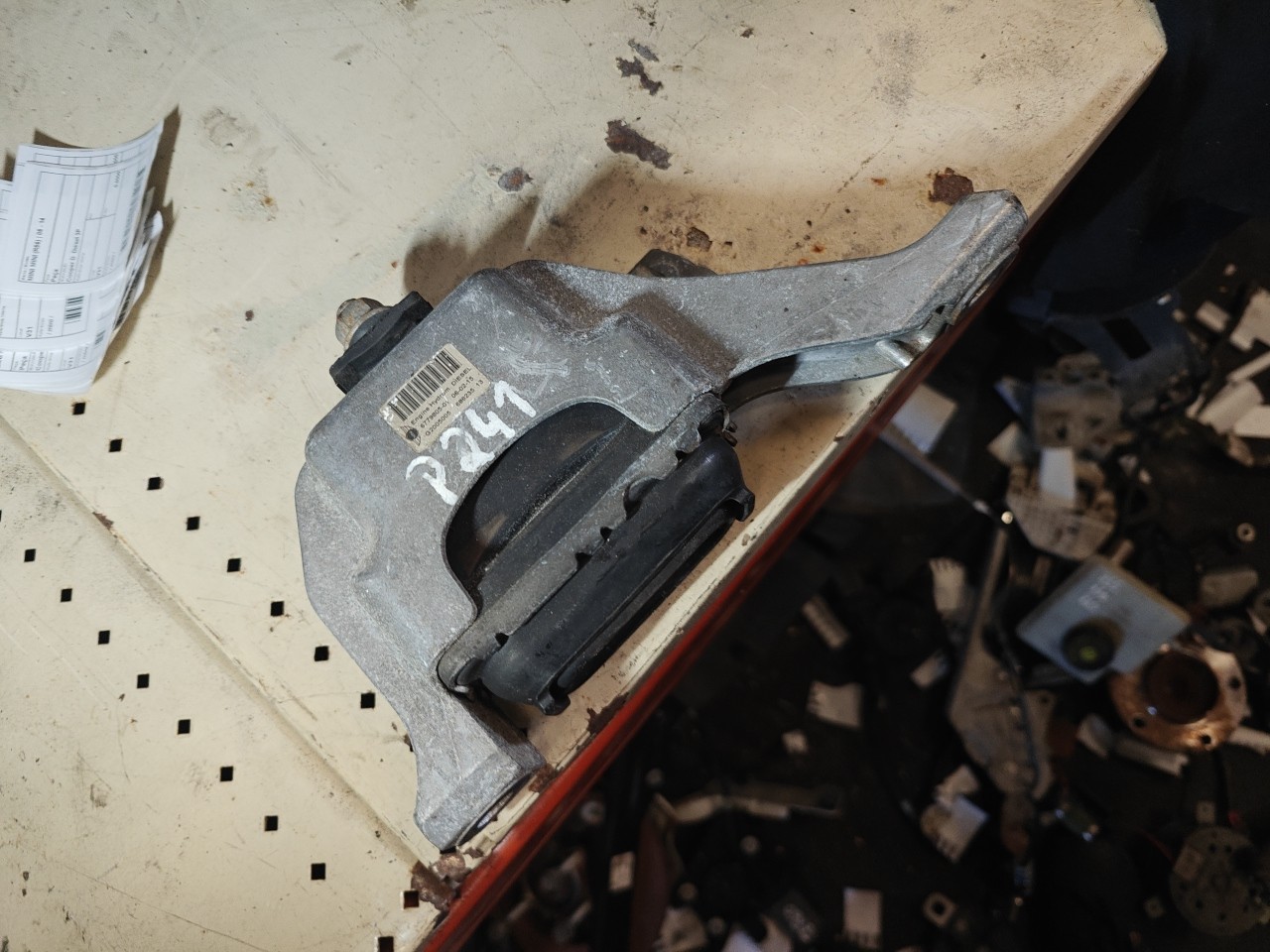 Apoio / Suporte do Motor MINI MINI (R56) | 05 - 14