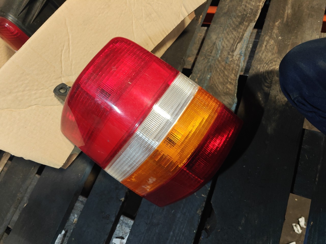 Farolim Esquerdo Painel Lanterna Esquerda Ilharga JEEP CHEROKEE (XJ) | 83 - 01