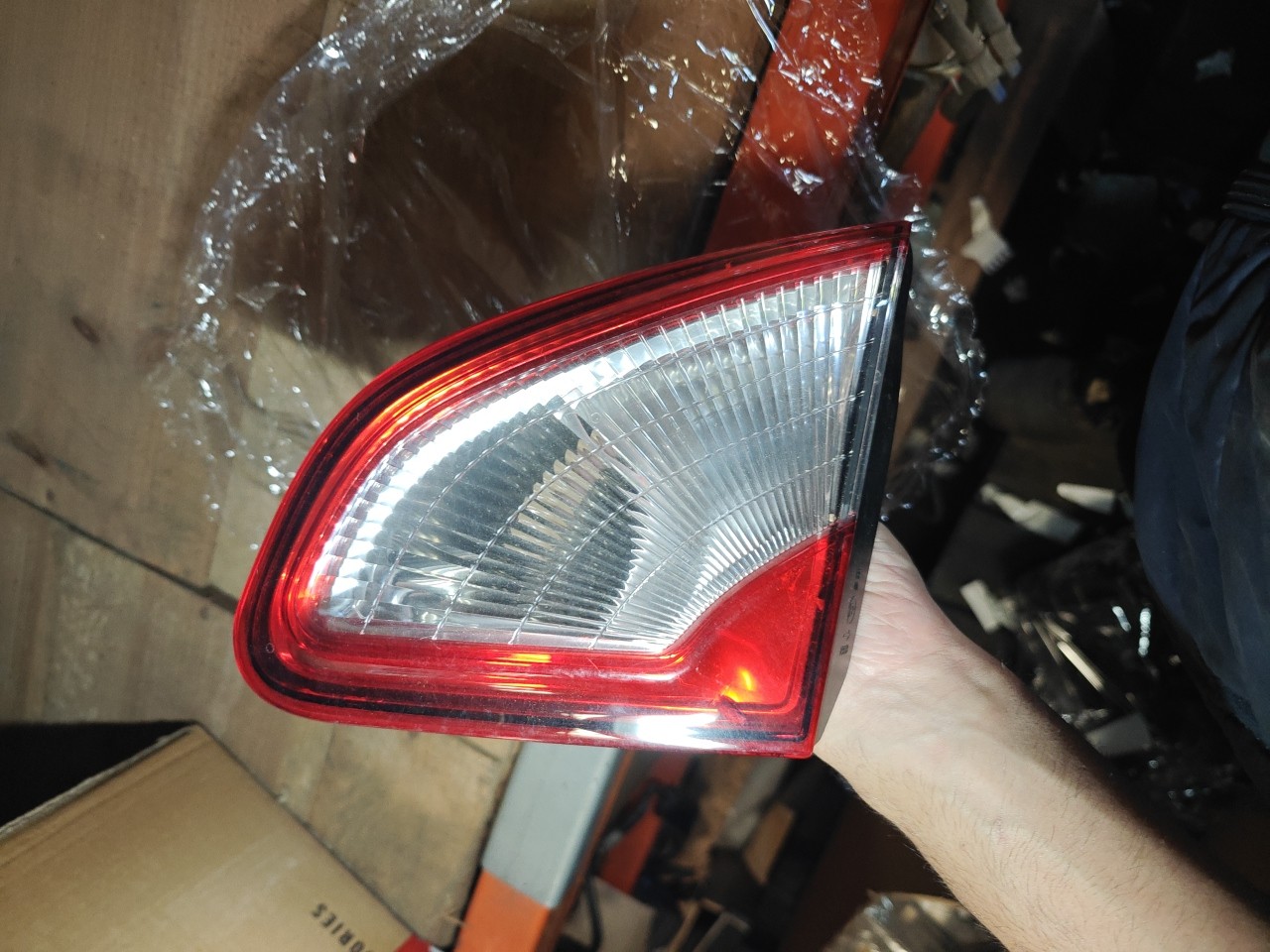 Farolim Direito da Mala NISSAN QASHQAI / QASHQAI +2 I (J10, NJ10, JJ10E) | 06 - 14