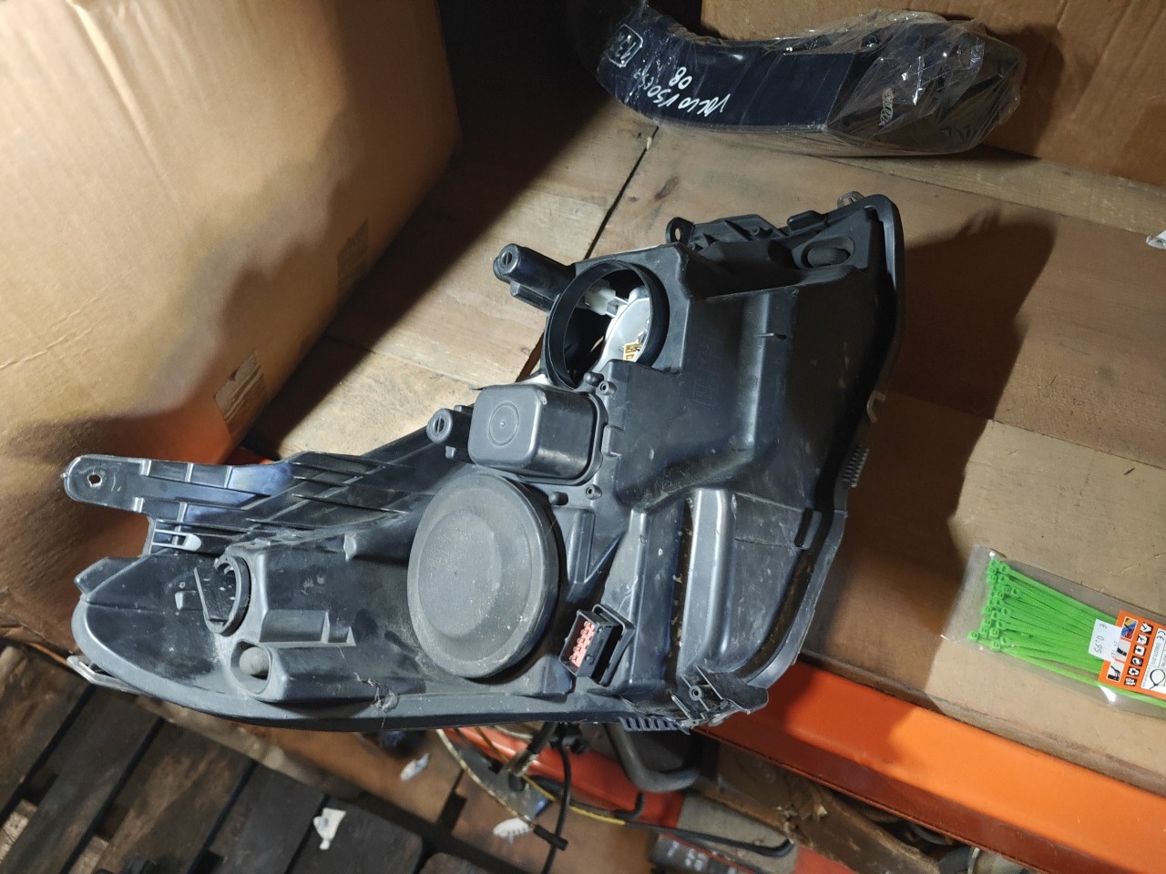 Farol Frente Esquerdo / Otica Esquerda OPEL ASTRA H (A04) | 04 - 14 Imagem-13 Farol Frente Esquerdo / Otica Esquerda OPEL ASTRA H (A04) | 04 - 14 Imagem-13