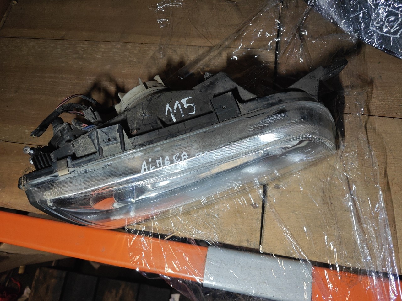 Farol Frente Direito / Otica Direita NISSAN ALMERA I Hatchback (N15) | 95 - 01 Imagem-1