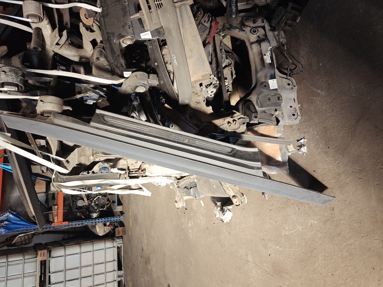 Embaladeira Esquerda plastico MINI MINI (F56) | 13 - 