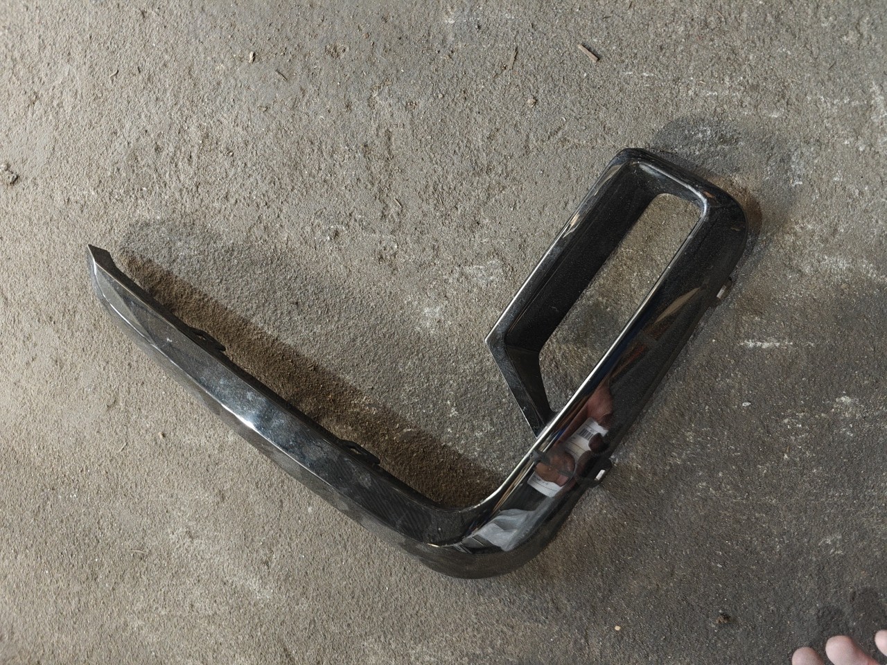 Friso Direito do Parachoques Frente BMW 7 (G11, G12) | 15 - 