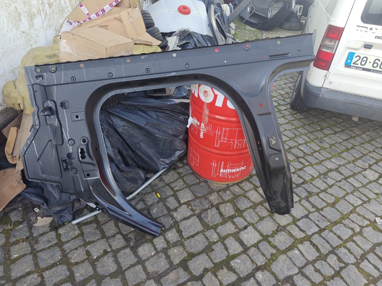 Pilar A Direito em Chapa BMW X3 (G01, F97) | 17 - 