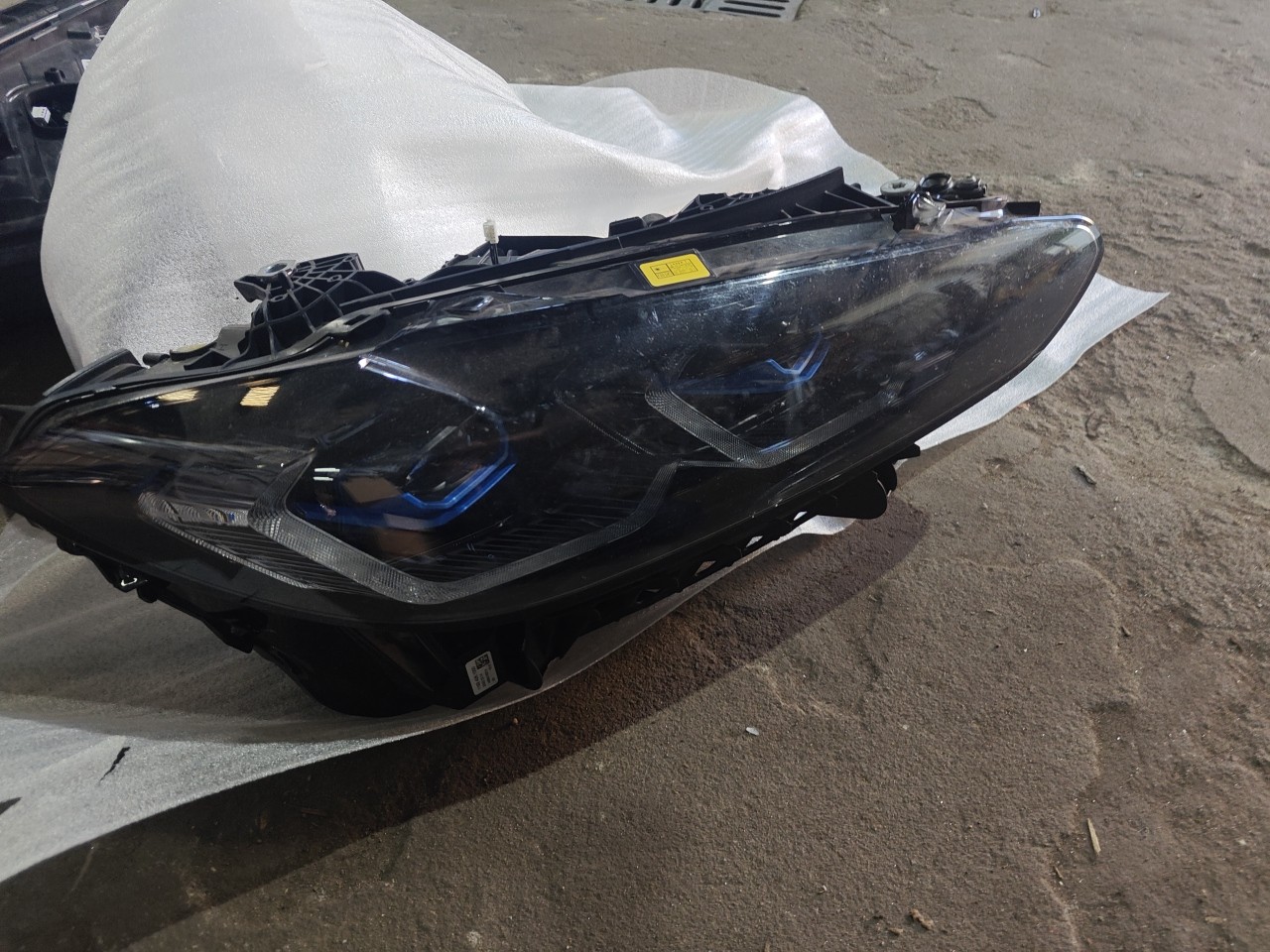 Farol Frente Direito / Otica Direita RENAULT Clio II (BB0/1/2_, CB0/1/2_)
