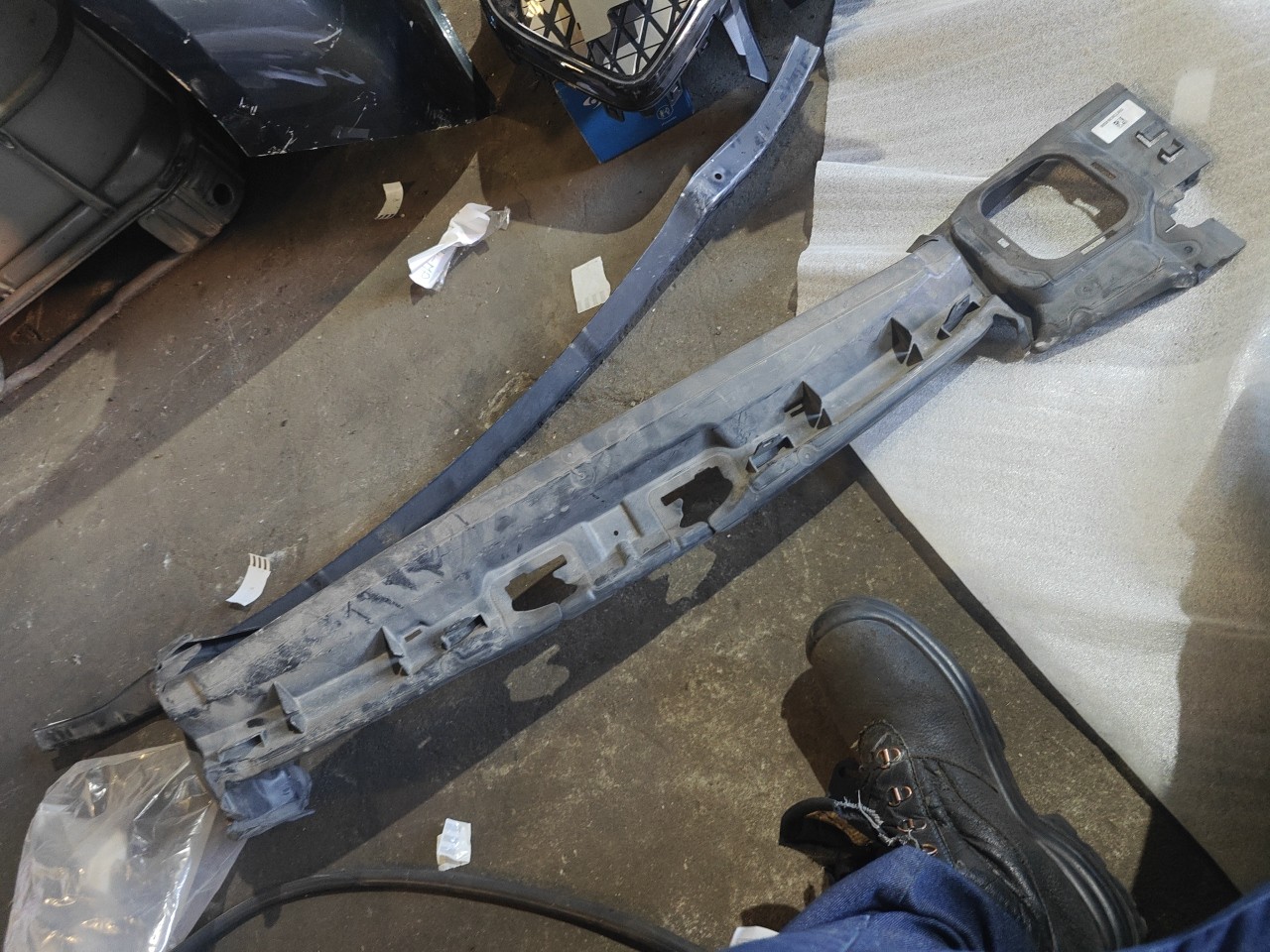 Entrada de Ar / Conduta Superior Central Frontal BMW 5 (G30, F90) | 16 - 
