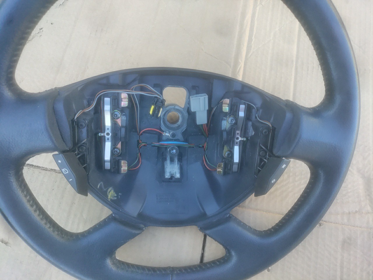 Volante / Guiador RENAULT ESPACE IV (JK0/1_) | 02 -  Imagem-2