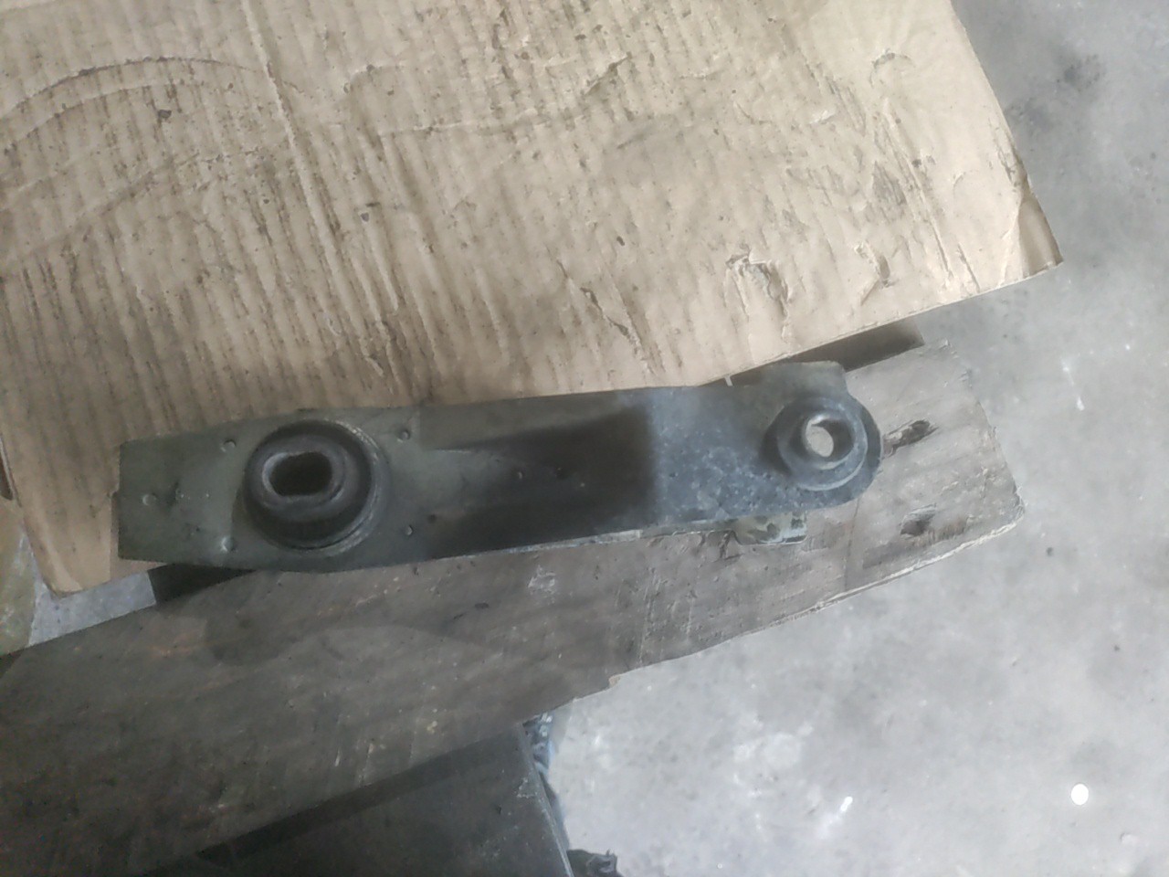 Suporte / Guia / Apoio de chapa aluminio RENAULT ESPACE IV (JK0/1_) | 02 - 